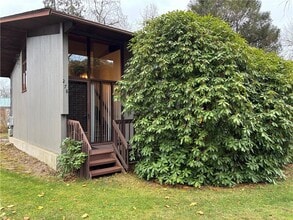 Building Photo - 278 Charlestown Beach Rd