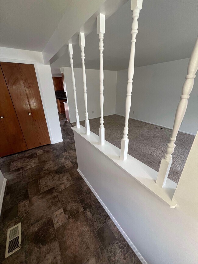 Building Photo - 5820 Corlett Ct