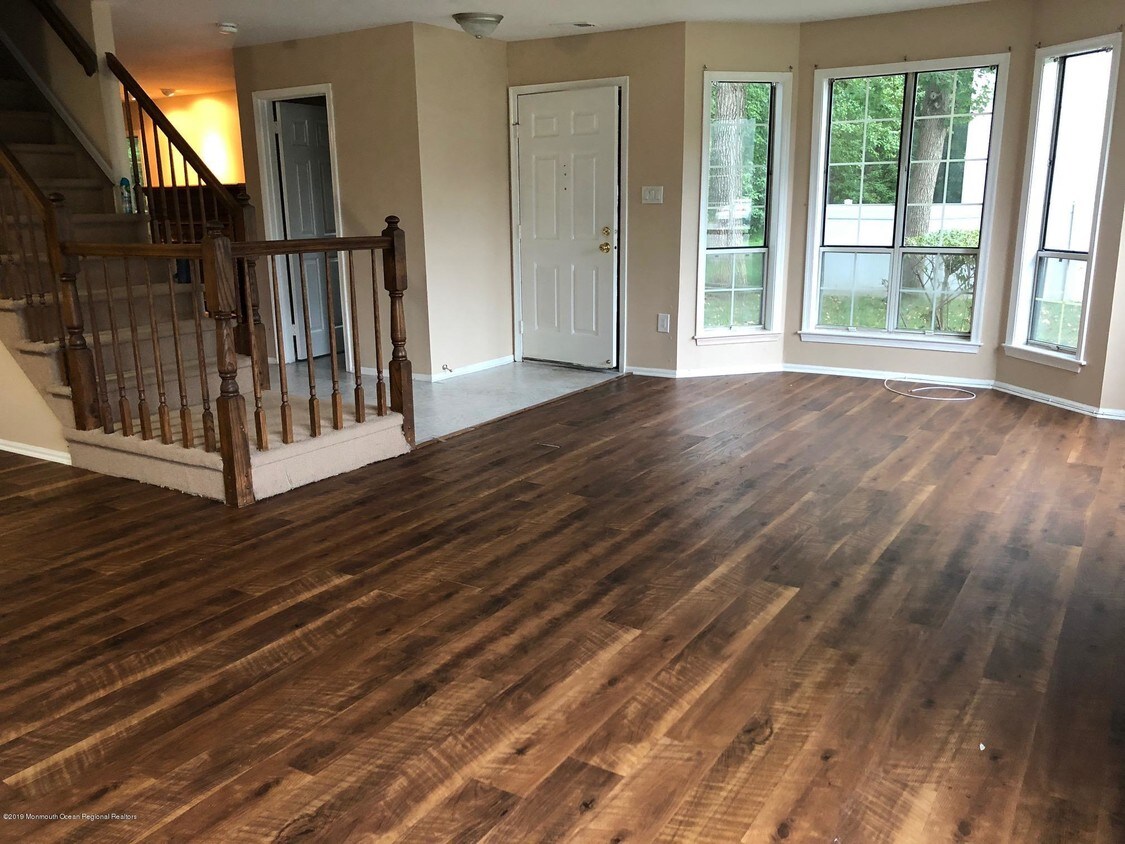 Foto principal - 76 Foxwood Pl