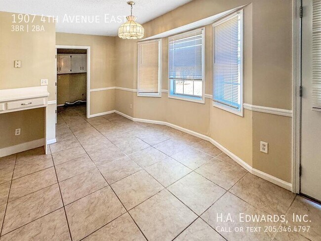 Photo - 1907 4th Ave E House