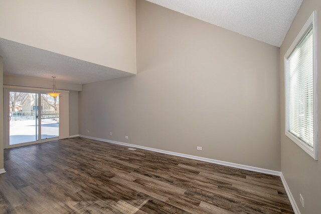 Building Photo - 3282 Lynnfield Ct