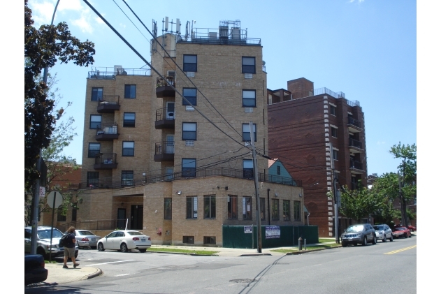 Foto del edificio - Fresh Meadows - 1