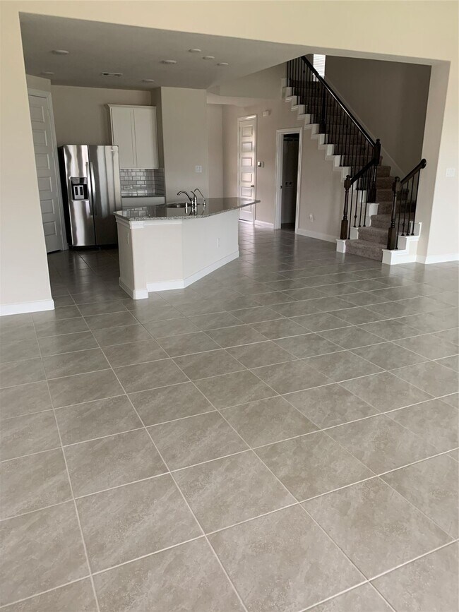 Foto del edificio - 8702 Jasper Lake Dr