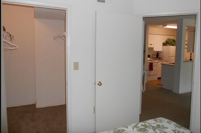 Foto del edificio - 1400 Eldorado Pkwy