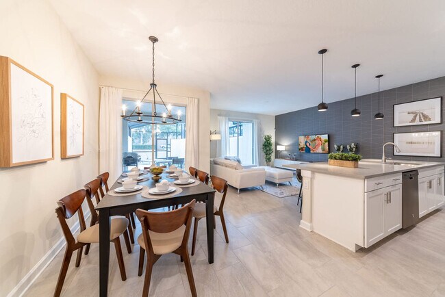 Foto del edificio - 5025 Windermere Ave