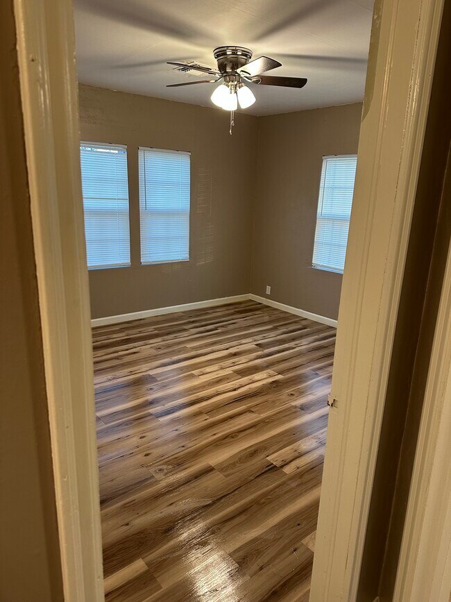 Foto del edificio - 516 N 5th Ave