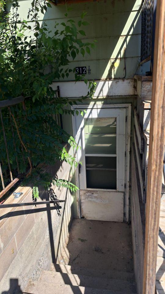 Building Photo - 312 Monroe St