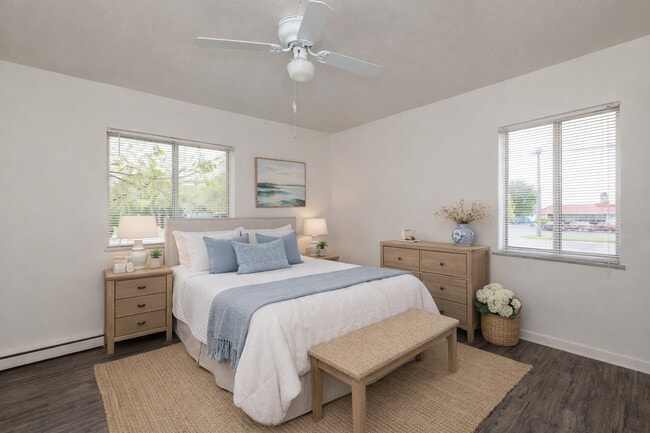 Foto del edificio - Water's Edge Apartments