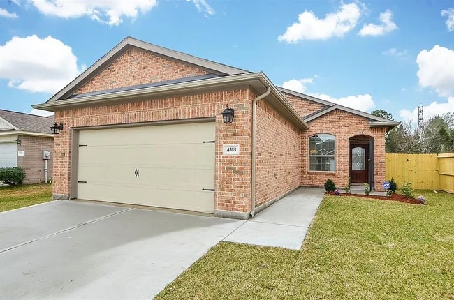 Building Photo - 4318 Sorsby Dr