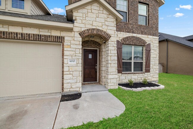 Building Photo - 6010 Taffinder Ln