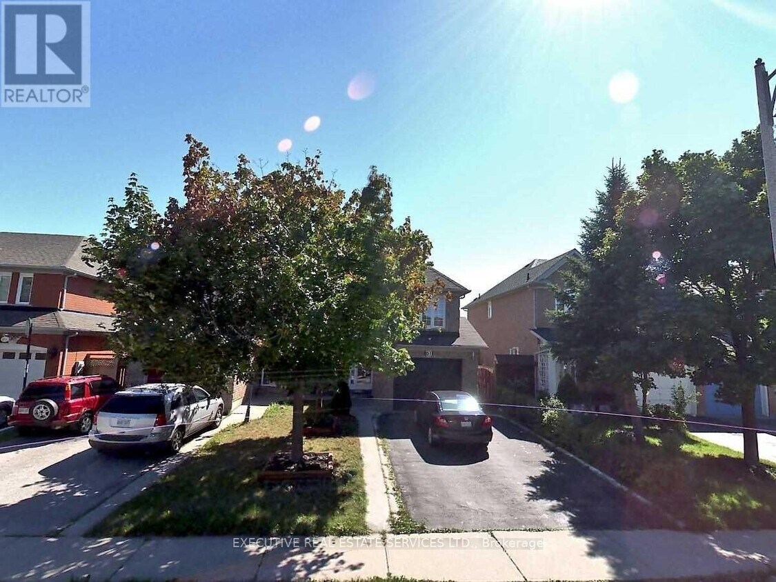 Primary Photo - 61 Palmolive St
