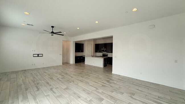 Building Photo - 3883 E Bartlett Way