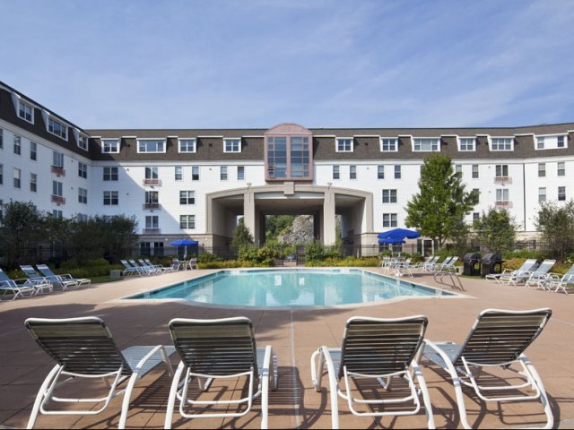 strata apartments malden ma