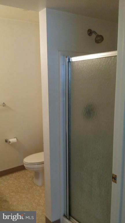 Foto del edificio - 2300 Vartan Ct