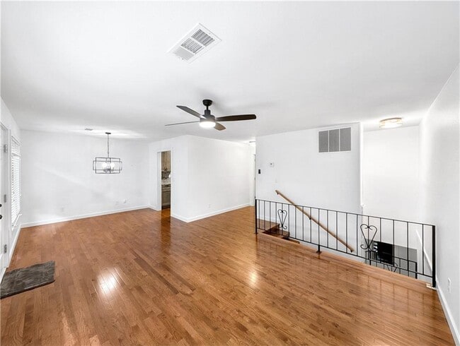 Building Photo - 1 Mellor Ct
