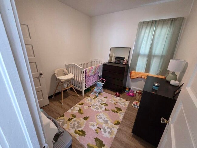 Building Photo - 6614 5th Ave