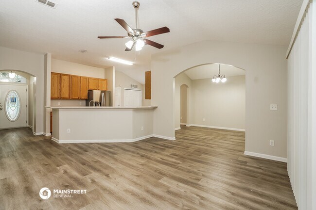 Foto del edificio - 2711 Cross Creek Dr