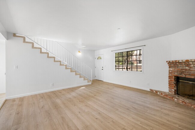 Foto del edificio - 2747 Hermosa Ave