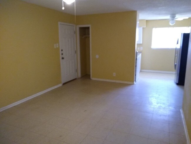 Building Photo - 3823 Sherril Brook Rd