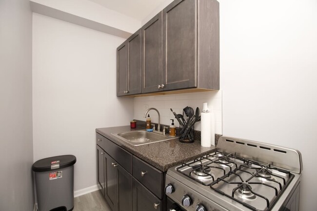 Building Photo - 4604 N Beacon St