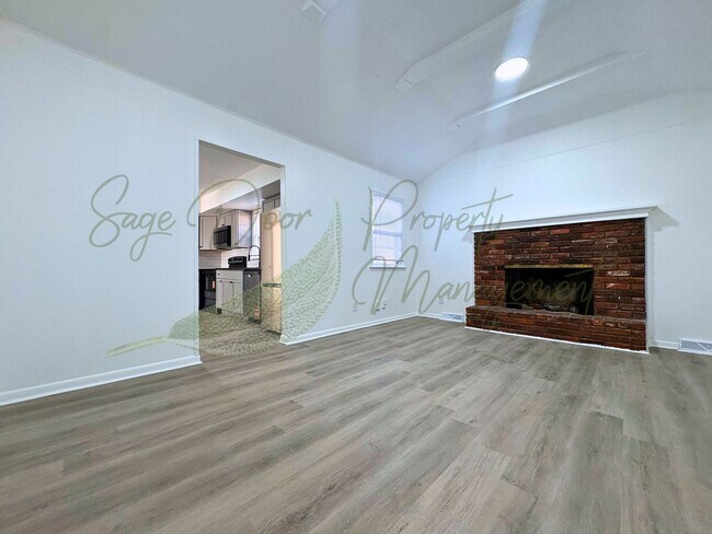 Foto del edificio - BEAUTIFUL HOME IN KANSAS CITY KANSAS