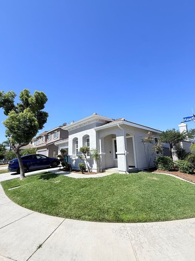 Foto del edificio - 13403 Hawthorn Ave