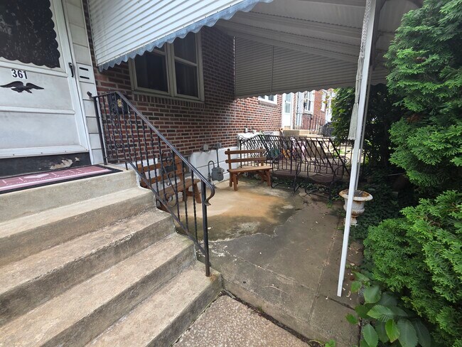 Foto del edificio - 361 Westpark Ln