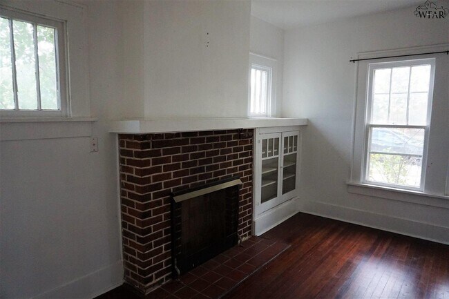 Foto del edificio - 1414 Polk St