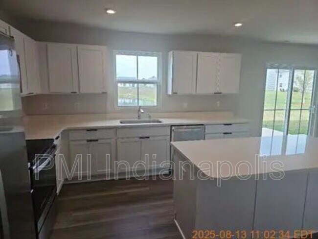 Building Photo - 1854 Cascades Dr