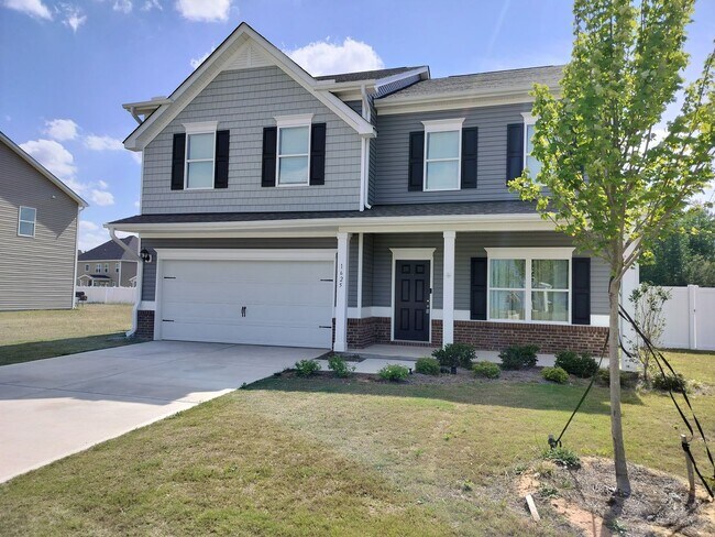 Foto del edificio - New Home on Old Barn Rd.