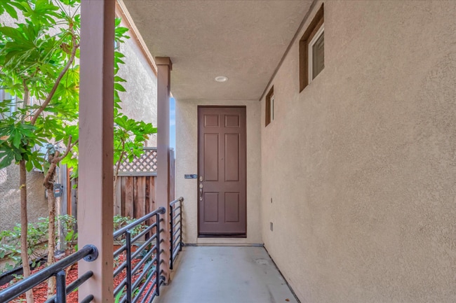 Building Photo - 2694 Deerwood Dr