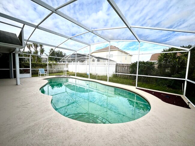 Foto del edificio - 8623 Knottingham Dr