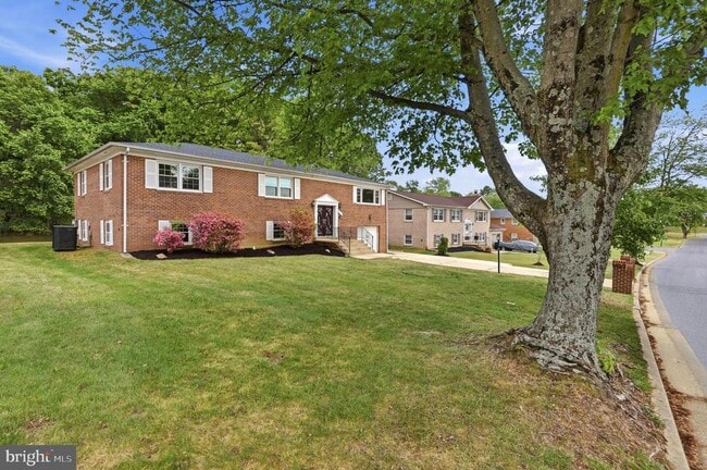 Building Photo - 11410 Mary Catherine Dr