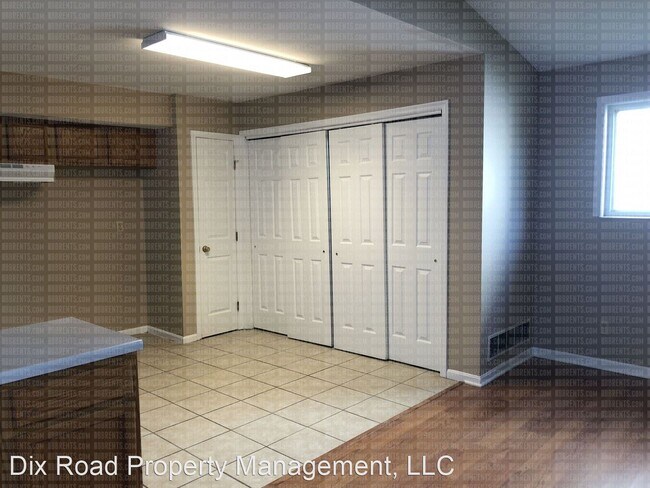 Building Photo - 2 br, 1 bath House - 1025 Heaton Avenue,