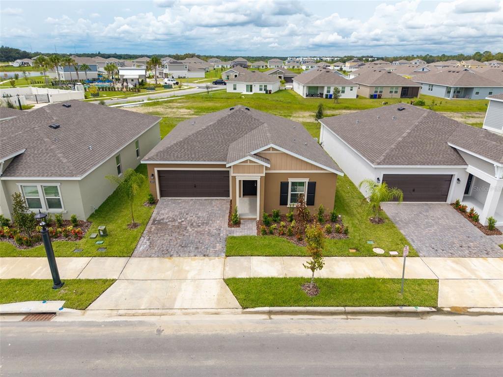 Foto principal - 4694 Golden Knight Blvd