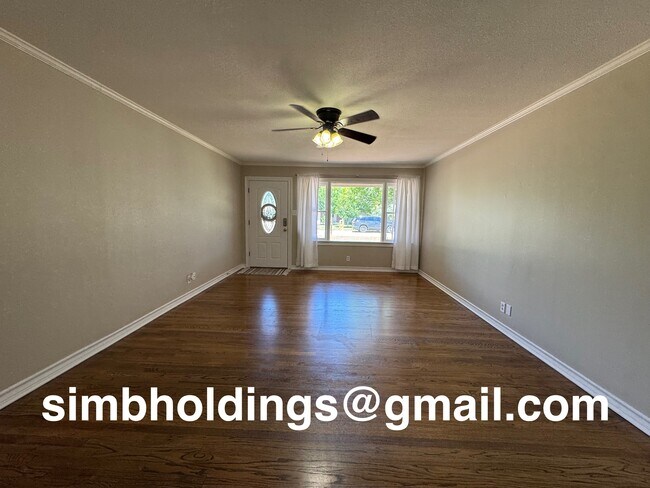 Foto del edificio - 337 River Oaks St