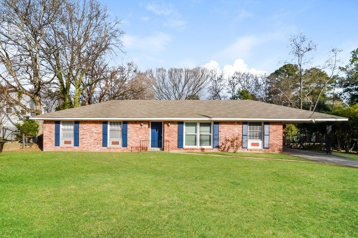 Foto principal - 3325 Wiley Rd