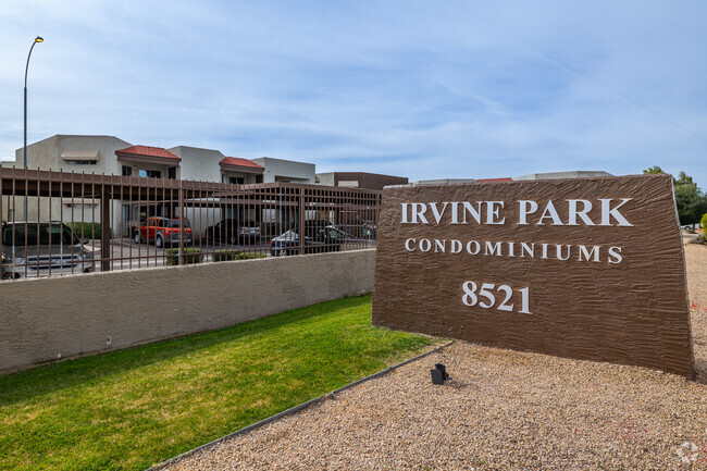 Foto del edificio - Irvine Park Condominiums