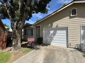 Building Photo - 335 Springville Ct