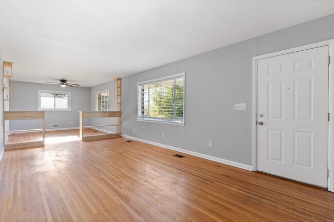 Foto del edificio - 603 Bitsy Ln