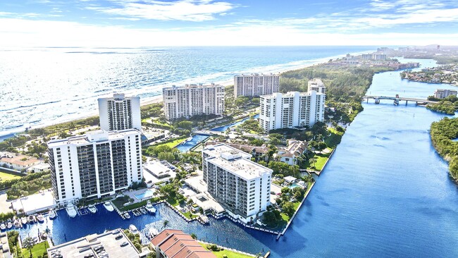 Building Photo - 4748 S Ocean Blvd
