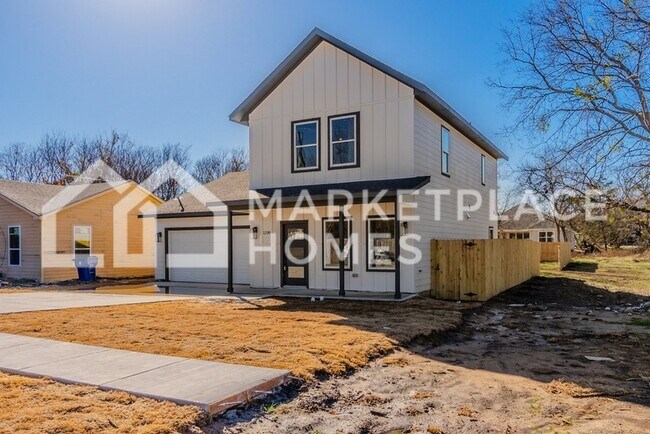 Building Photo - 1208 Edgar St