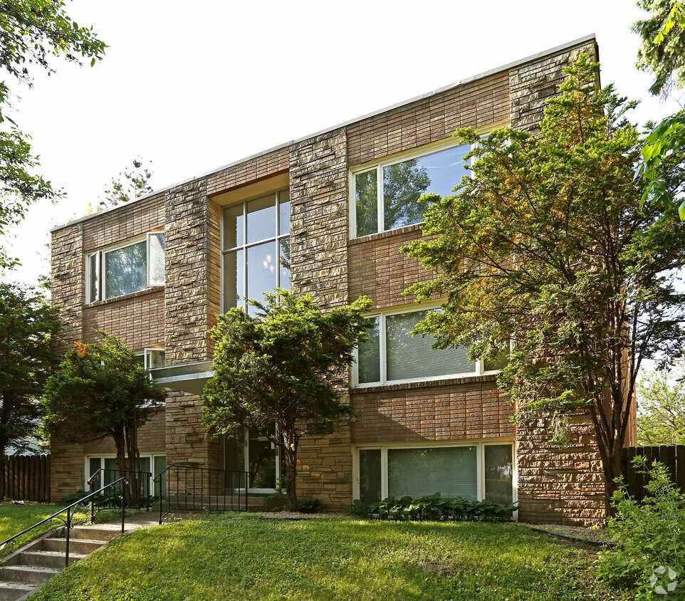 Foto principal - Country Club Apartments