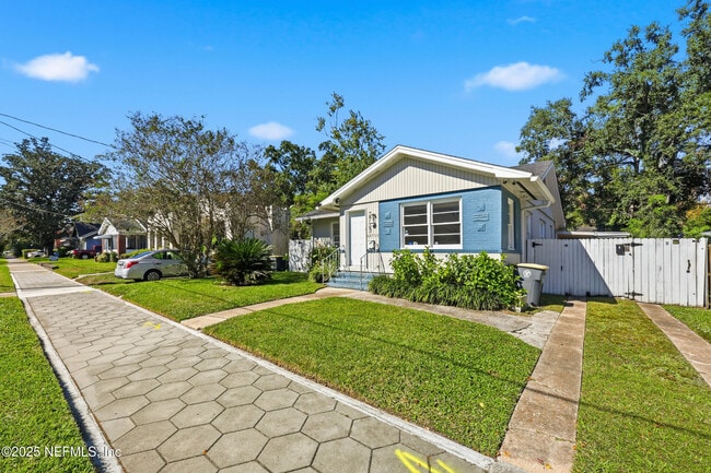 Foto del edificio - 2755 Green St