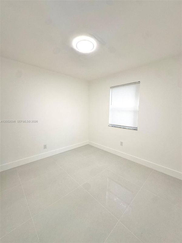 Foto del edificio - 417 NW 7th Terrace