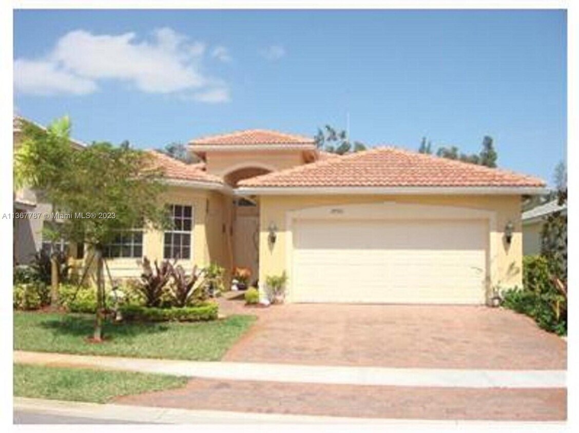 Primary Photo - 17373 SW 47th Ct