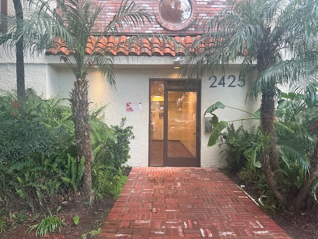 Foto del edificio - 2425 Purdue Ave