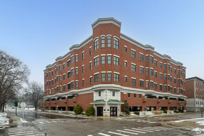 Albert Place Condominium