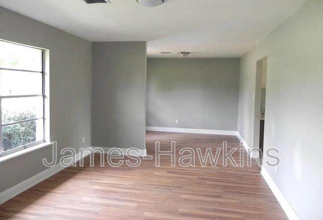 Foto del edificio - 2724 Endicott Dr