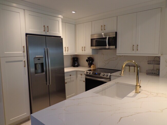Foto del edificio - 11771 St Andrews Place
